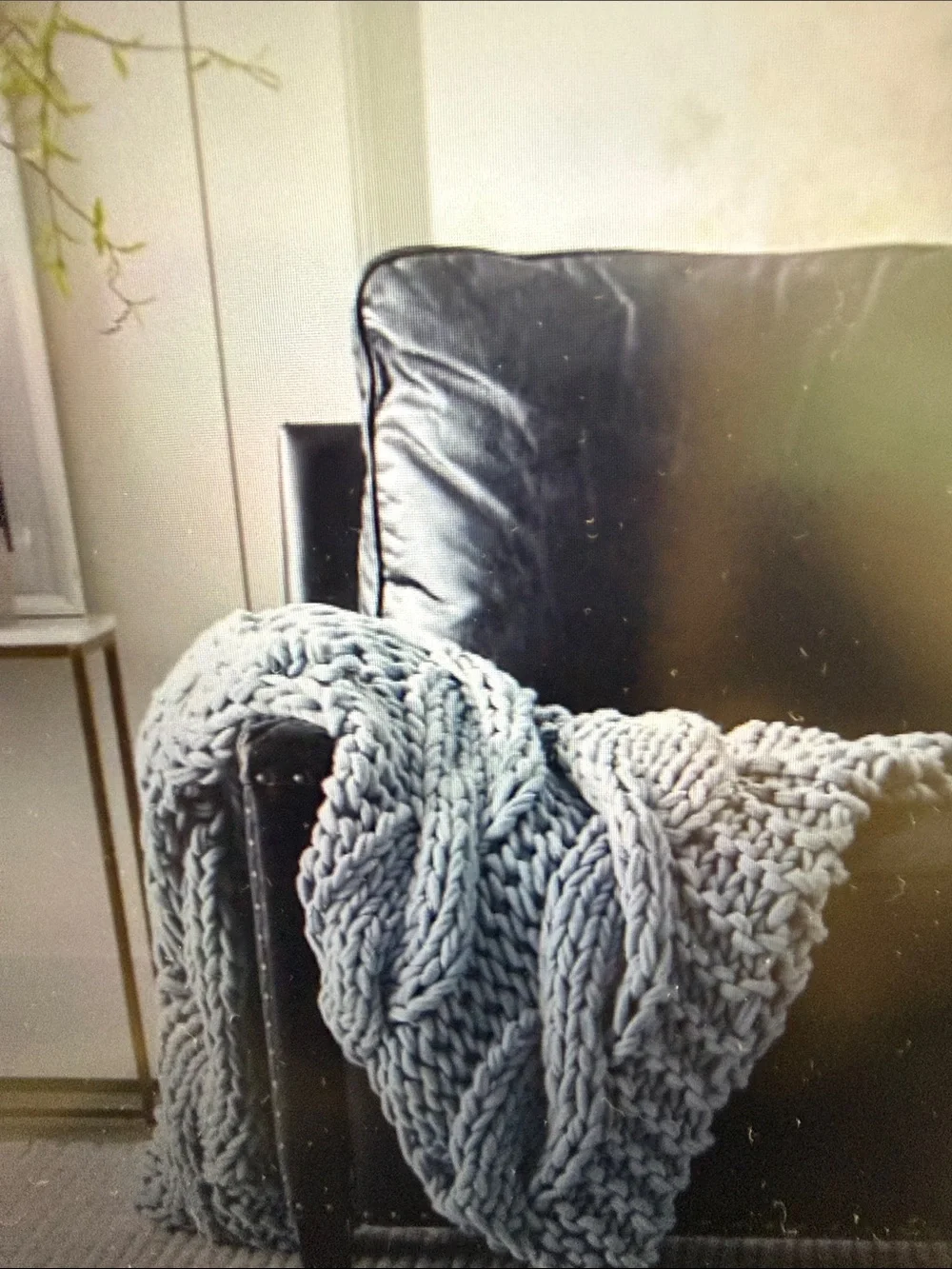Pottery Barn Chunky Knit Throw Blanket - Light gray/chambray